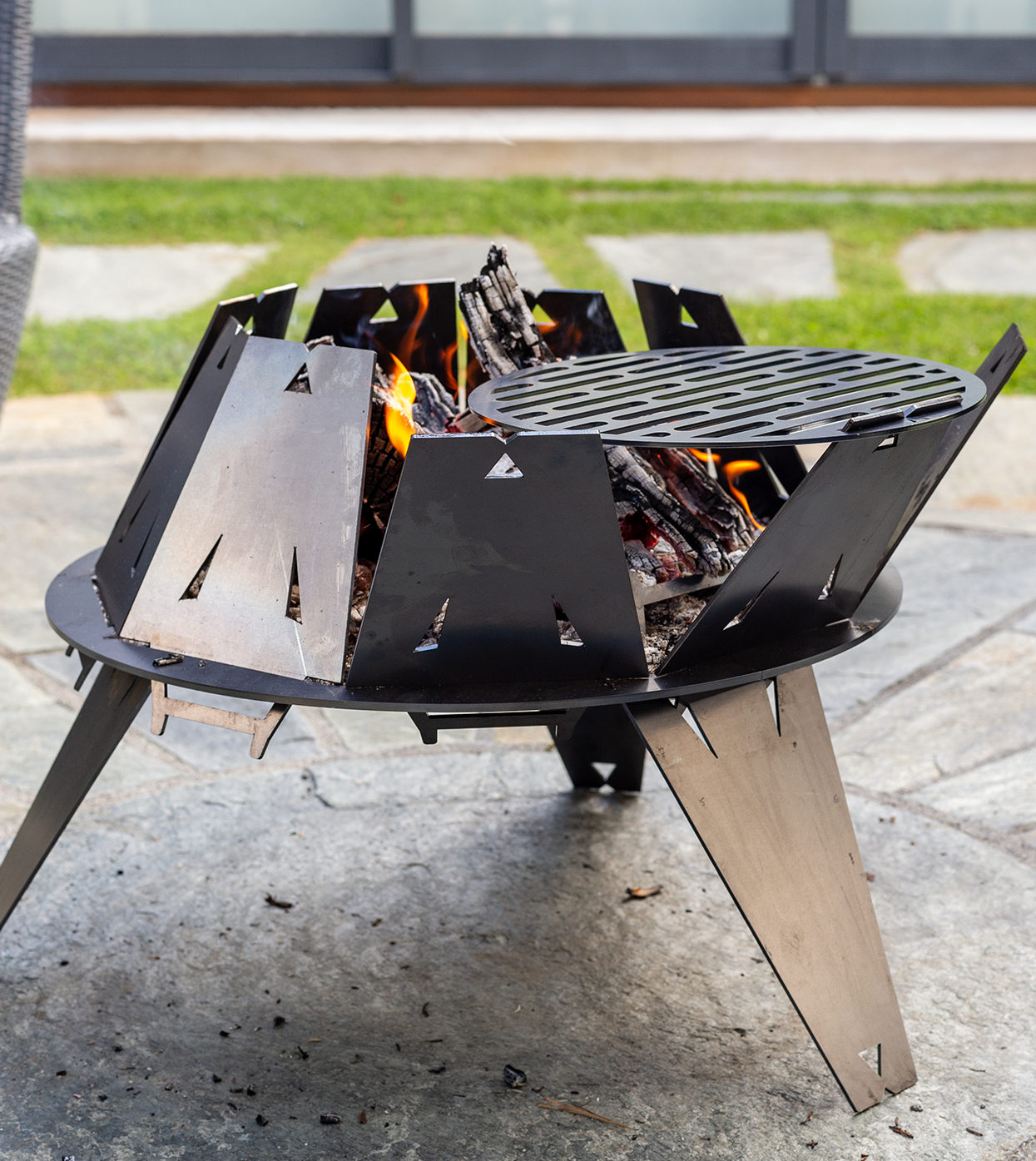 Crucible - Outdoor Fire Pit and BBQ Grill